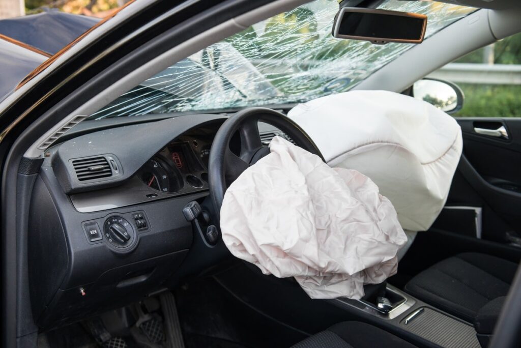 top-6-car-safety-features