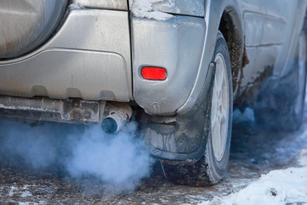 what-is-causing-my-car-exhaust-to-emit-blue-smoke